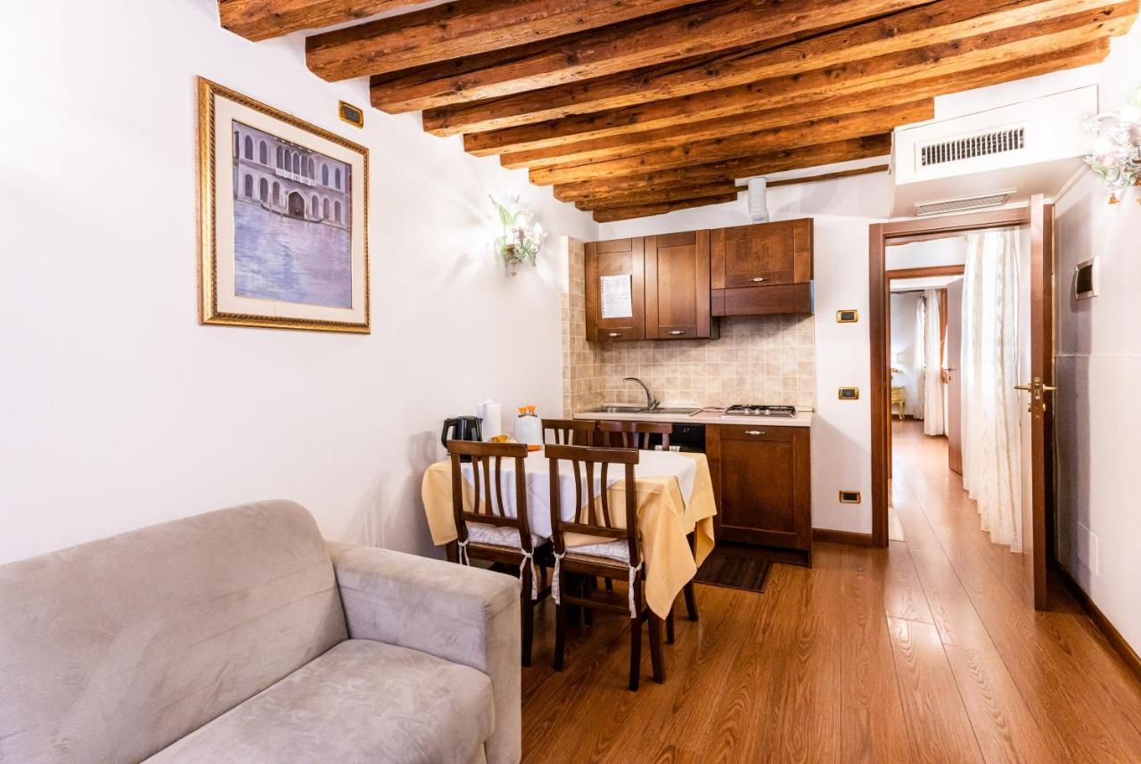 Ca' Pinelli Apartamento Veneza Exterior foto
