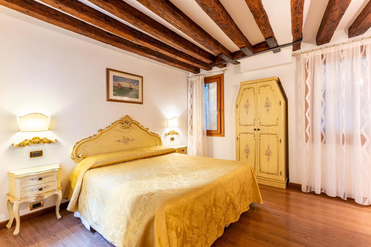 Ca' Pinelli Apartamento Veneza Exterior foto